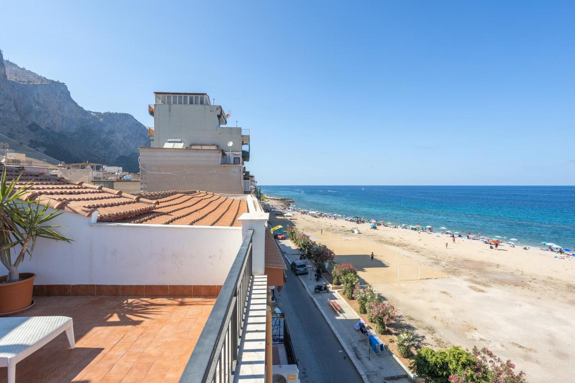 Finestra Sul Mare